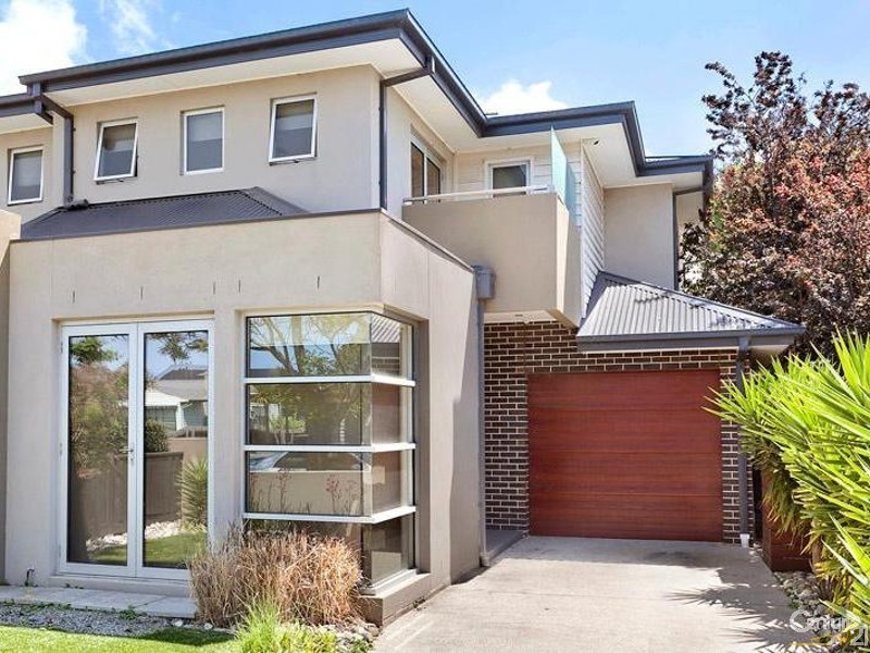 28 Monmouth Street, Newport VIC 3015