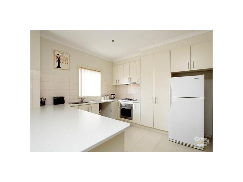15 SUNNY LANE, Point Cook VIC 3030
