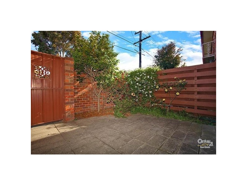 4/35 GRIEVE PARADE, Altona VIC 3018