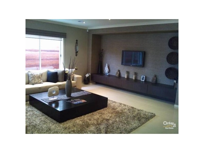 7 CRESSWELL AVENUE, Williams Landing VIC 3027