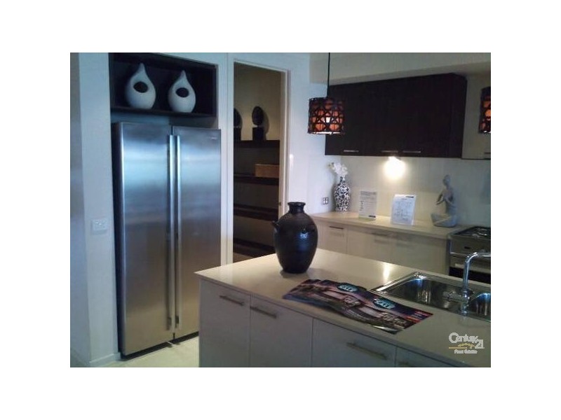 7 CRESSWELL AVENUE, Williams Landing VIC 3027