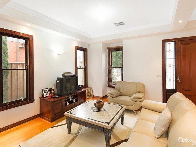 277 Melbourne Road, Newport VIC 3015