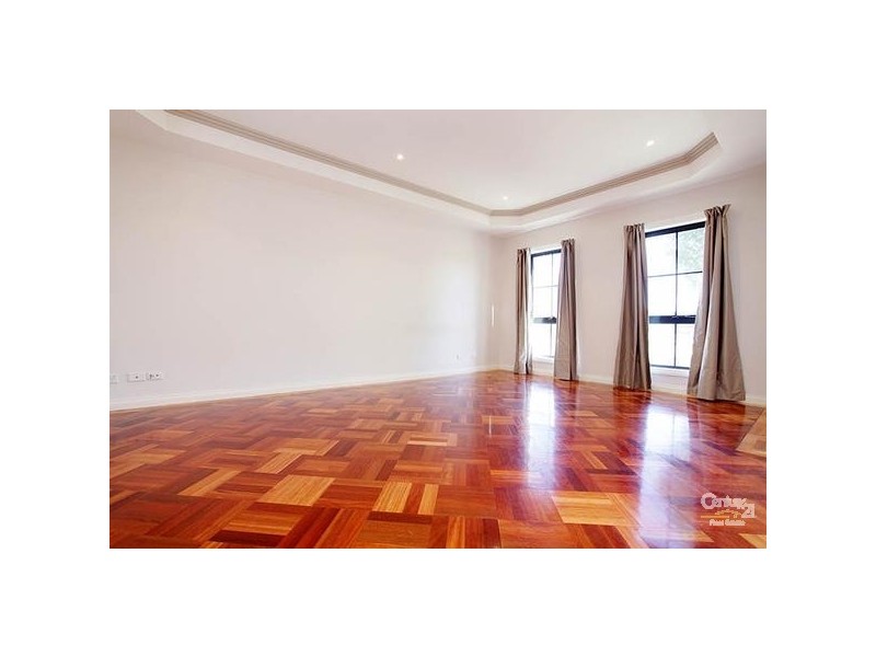 83 HEMSLEY PROM, Point Cook VIC 3030