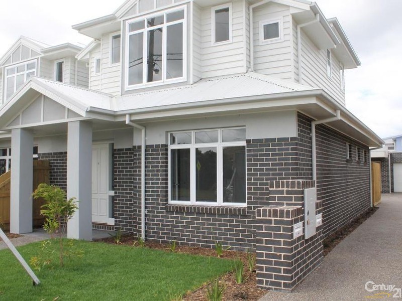 2/131 Woods street, Newport VIC 3015