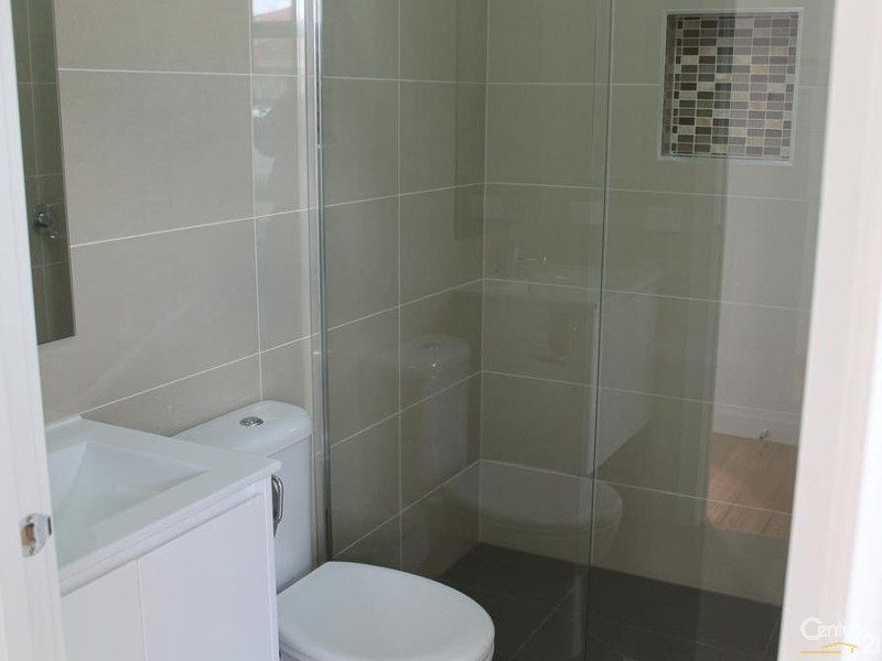 2/131 Woods street, Newport VIC 3015