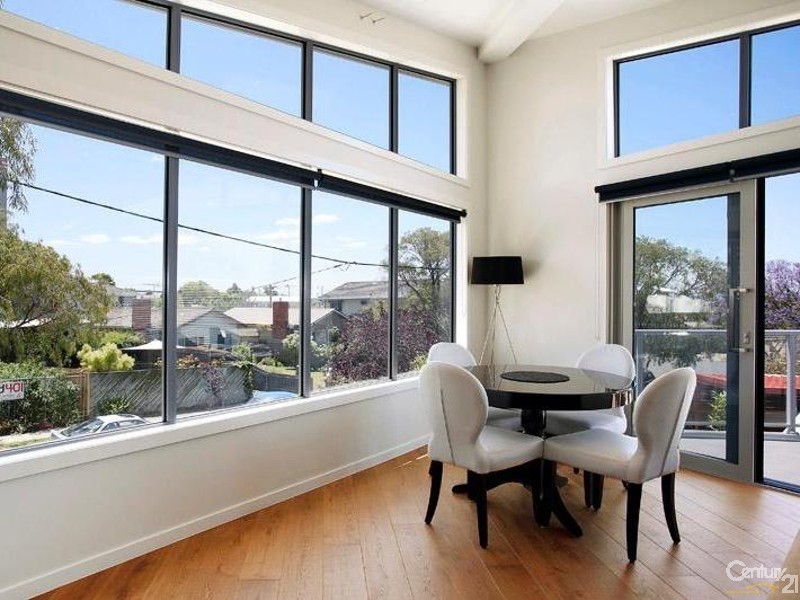 13 Holland Court, Newport VIC 3015