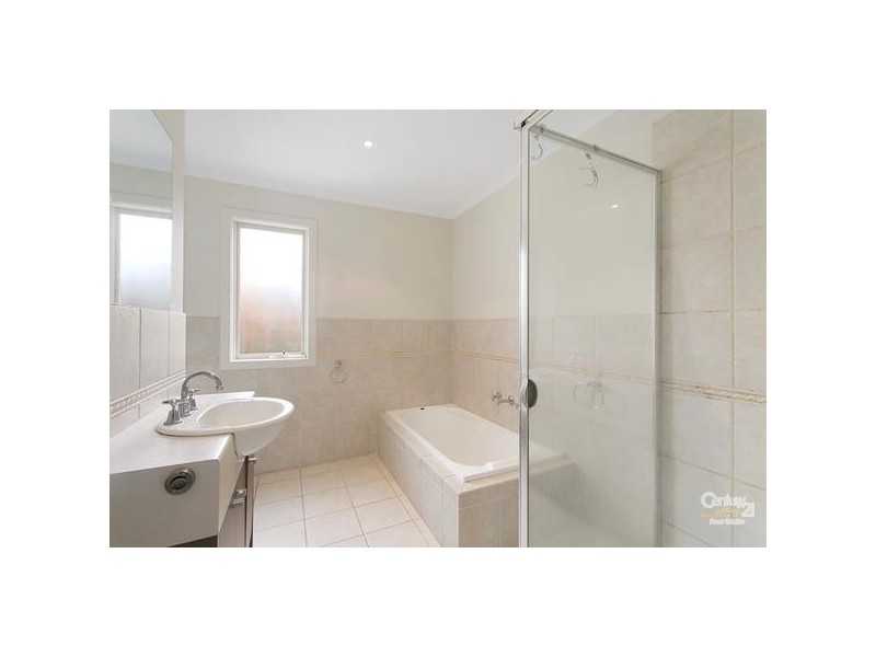 2/181 MELBOURNE ROAD, Newport VIC 3015