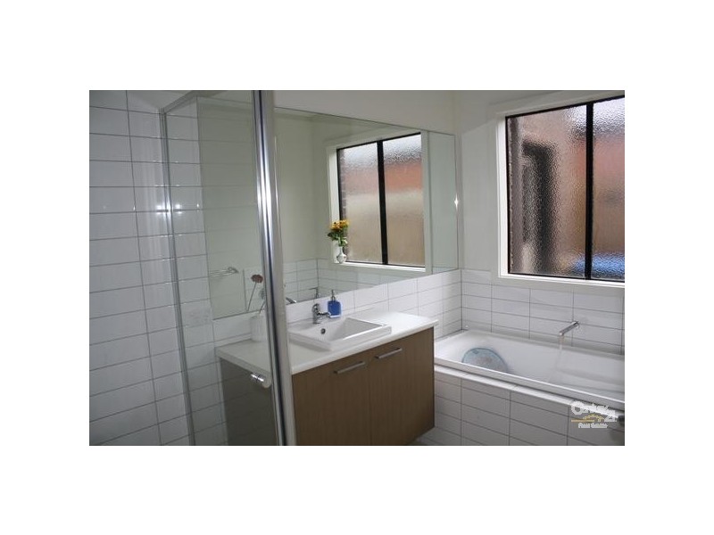 299 BOARDWALK BLVD, Point Cook VIC 3030