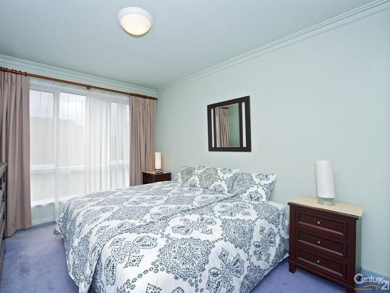 11/87  Nelson Place, Williamstown VIC 3016