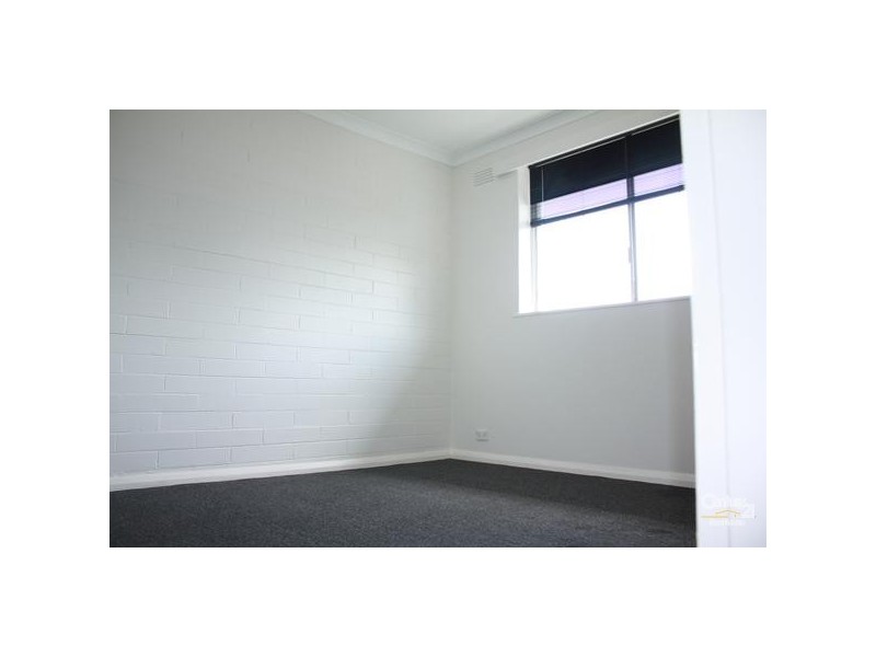 15/15 DOVER STREET, Flemington VIC 3031