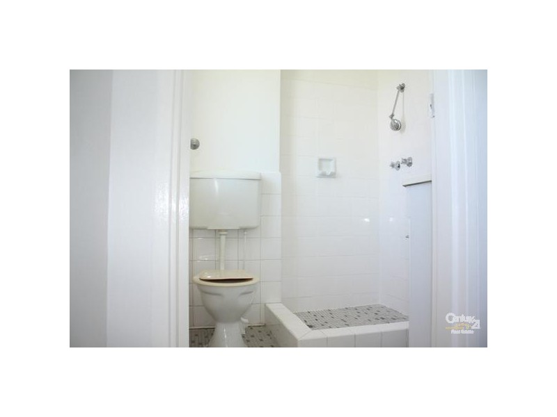 15/15 DOVER STREET, Flemington VIC 3031