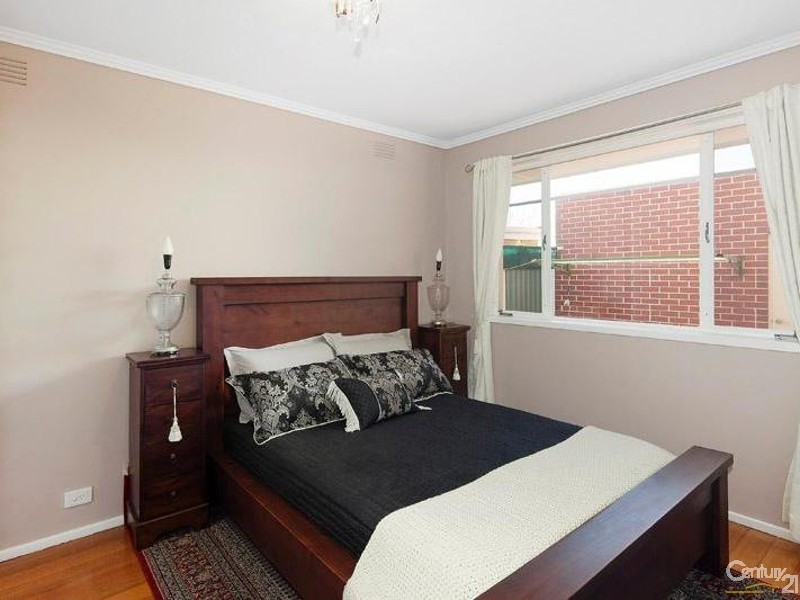 1/30 Mitchell Avenue, Altona North VIC 3025