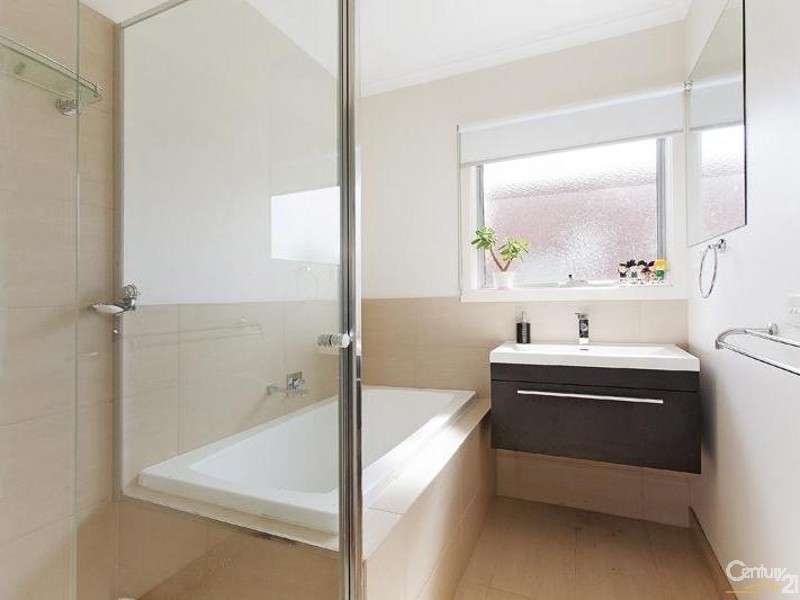 23 Kyle Road, Altona North VIC 3025