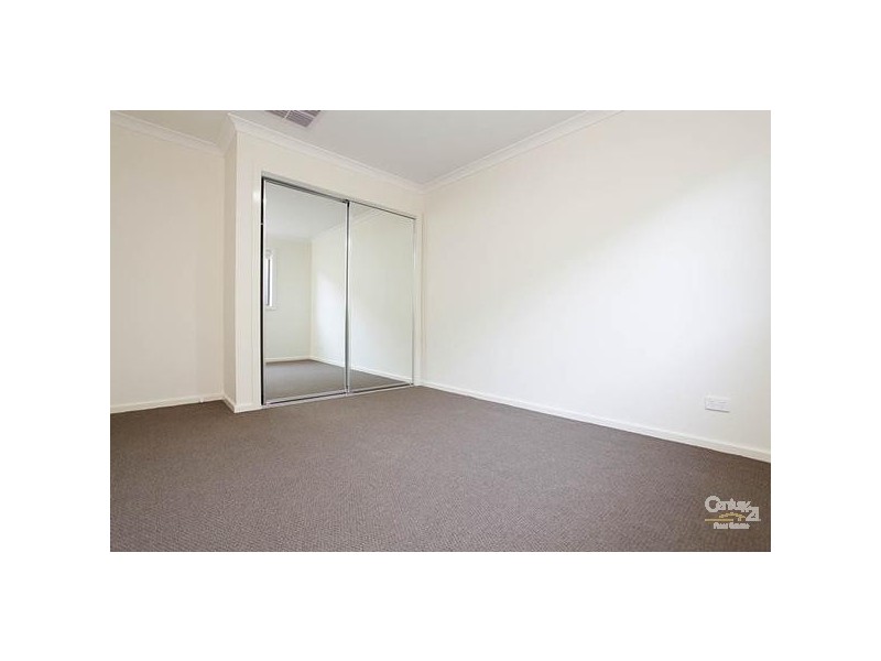 9 SPARTAN WAY, Williams Landing VIC 3027