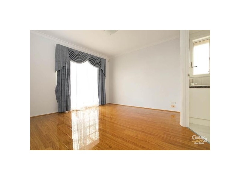 6 TRUMAN COURT, Altona Meadows VIC 3028