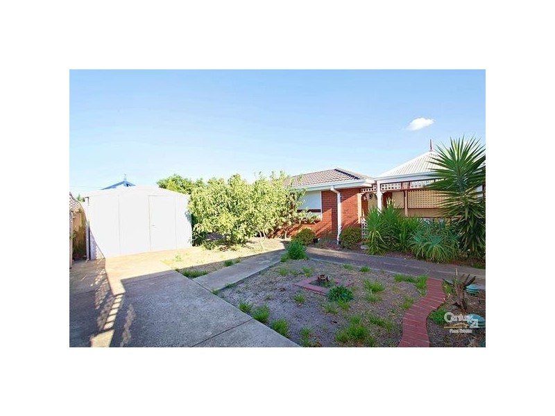 6 TRUMAN COURT, Altona Meadows VIC 3028