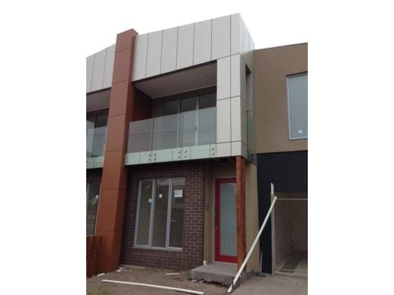 60 SARGOOD STREET, Altona VIC 3018