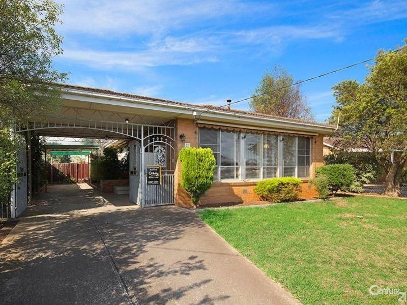 15 Whittaker Avenue, Laverton VIC 3028