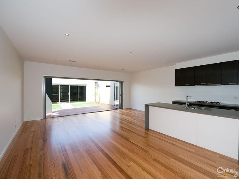 38B Kernot Street, South Kingsville VIC 3015