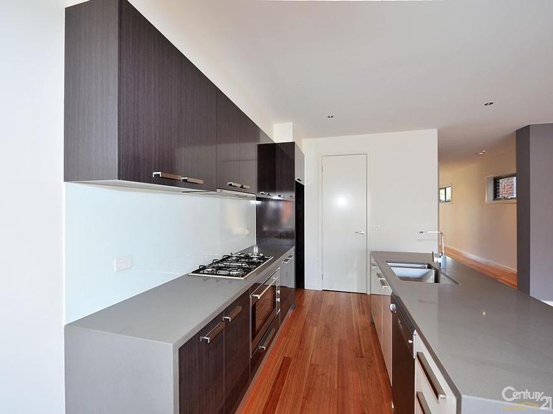 38 Kernot Street, Spotswood VIC 3015