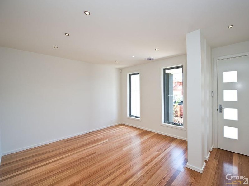 38 Kernot Street, Spotswood VIC 3015