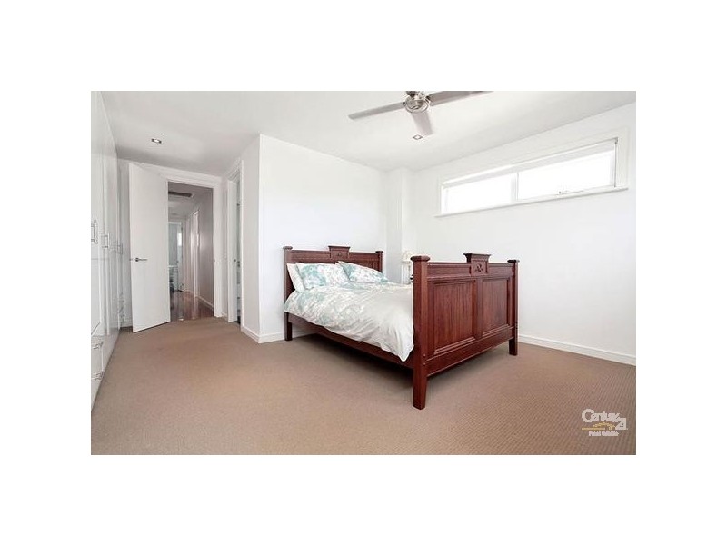 44 SALISBURY STREET, Newport VIC 3015