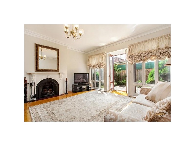 3 THOMPSON STREET, Williamstown VIC 3016