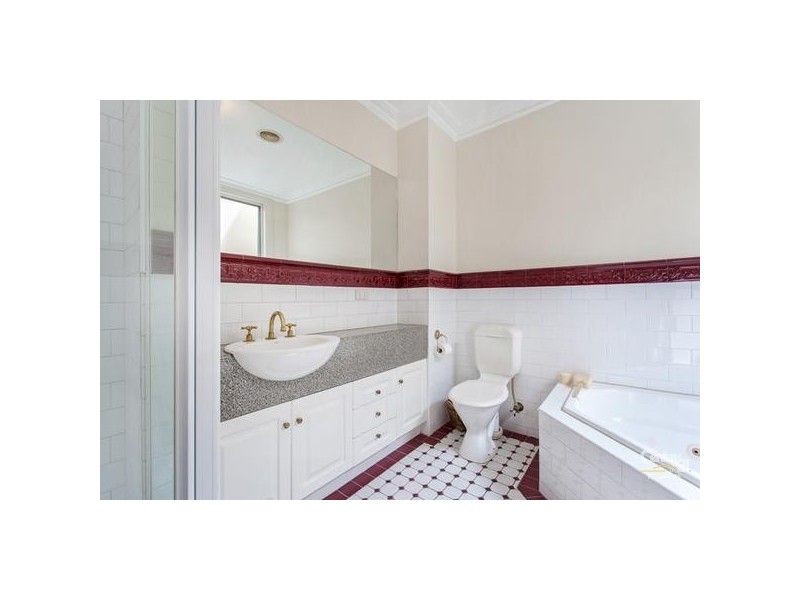 3 THOMPSON STREET, Williamstown VIC 3016