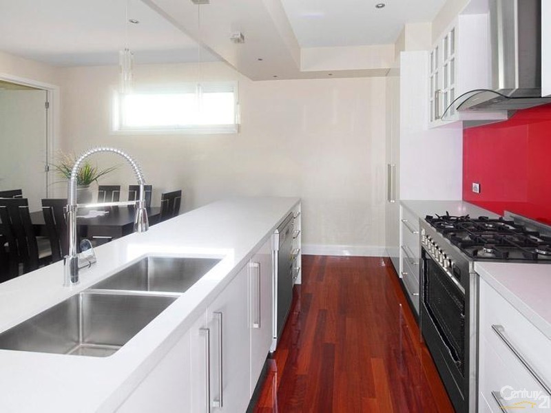 2/39 Laurie Street, Newport VIC 3015