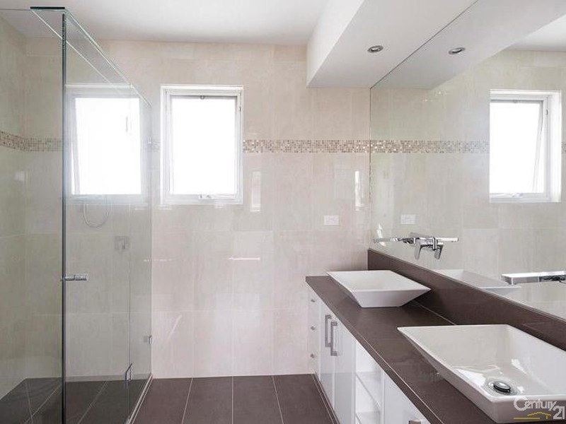 2/39 Laurie Street, Newport VIC 3015