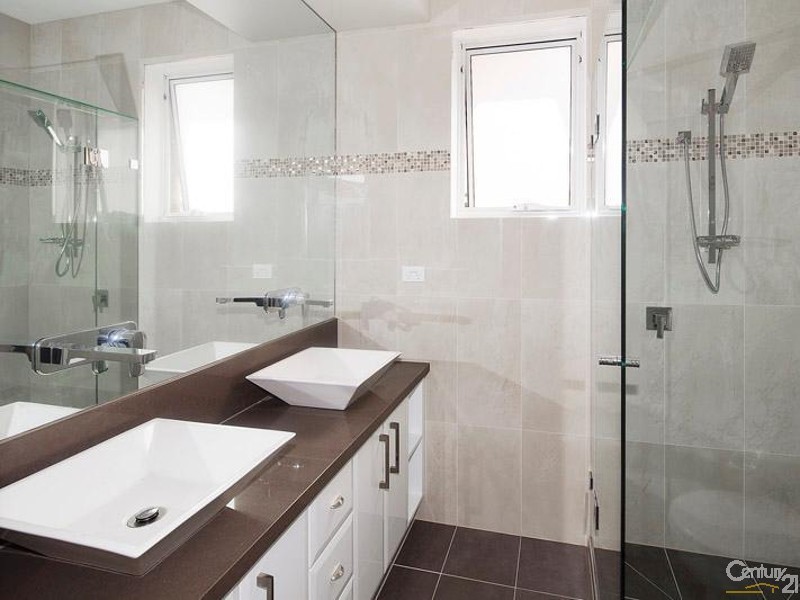 2/39 Laurie Street, Newport VIC 3015