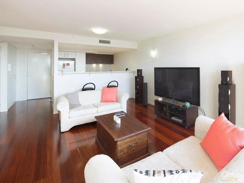 13/4 Mason Street, Newport VIC 3015