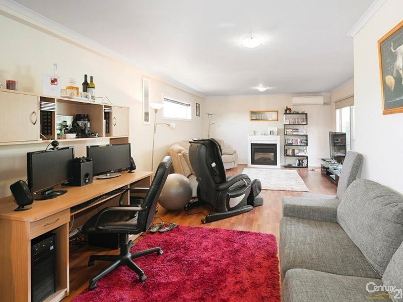8/11 Ferguson Street, Williamstown VIC 3016