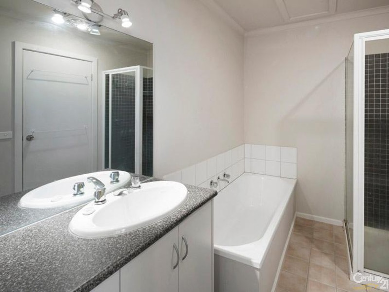 8/11 Ferguson Street, Williamstown VIC 3016