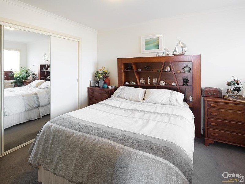 1/11 Ferguson street, Williamstown VIC 3016