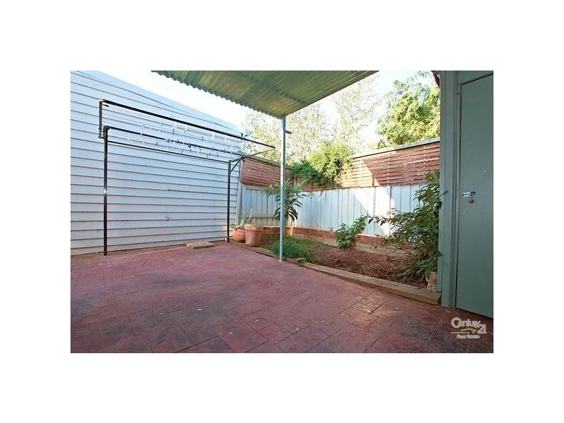 7 South Street, Seddon VIC 3011