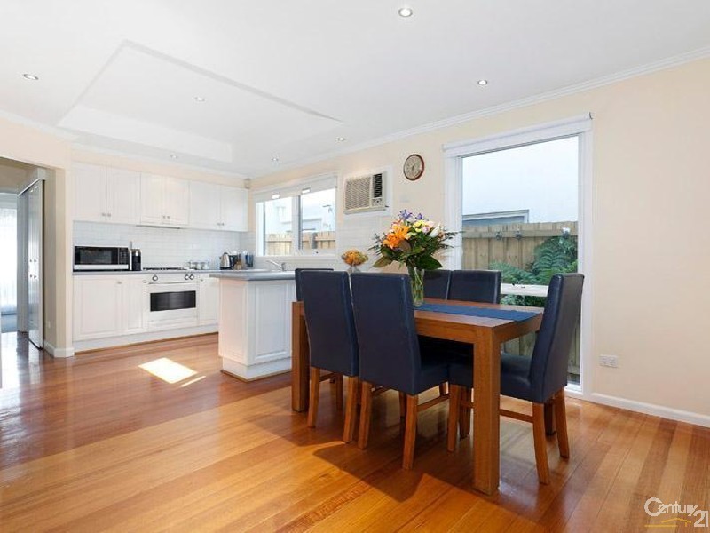 248 Douglas Parade, Newport VIC 3015