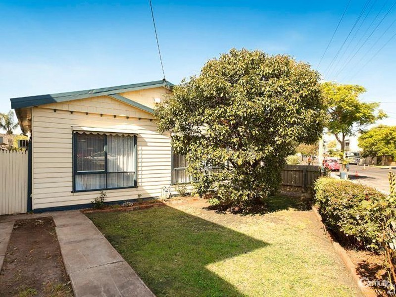 248 Douglas Parade, Newport VIC 3015