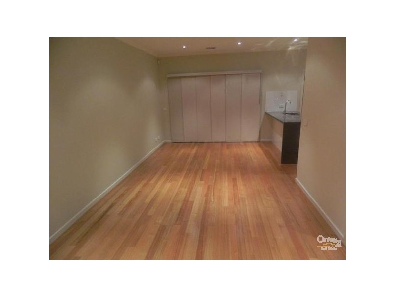 51 Waterways Bvd, Williams Landing VIC 3027