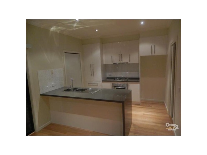 51 Waterways Bvd, Williams Landing VIC 3027