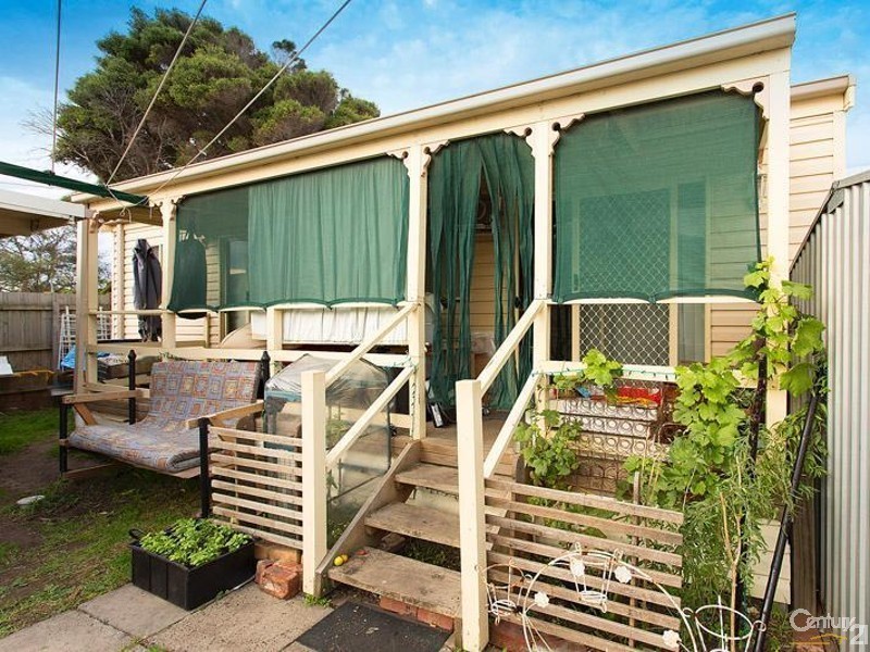 4 Sydney Street, Newport VIC 3015