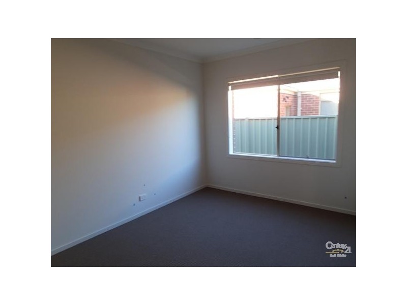 79 MANUKA GROVE, Wyndham Vale VIC 3024