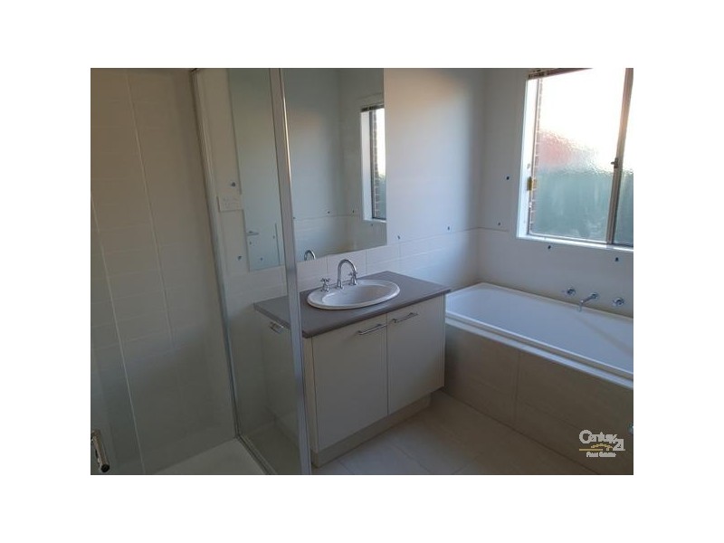 79 MANUKA GROVE, Wyndham Vale VIC 3024