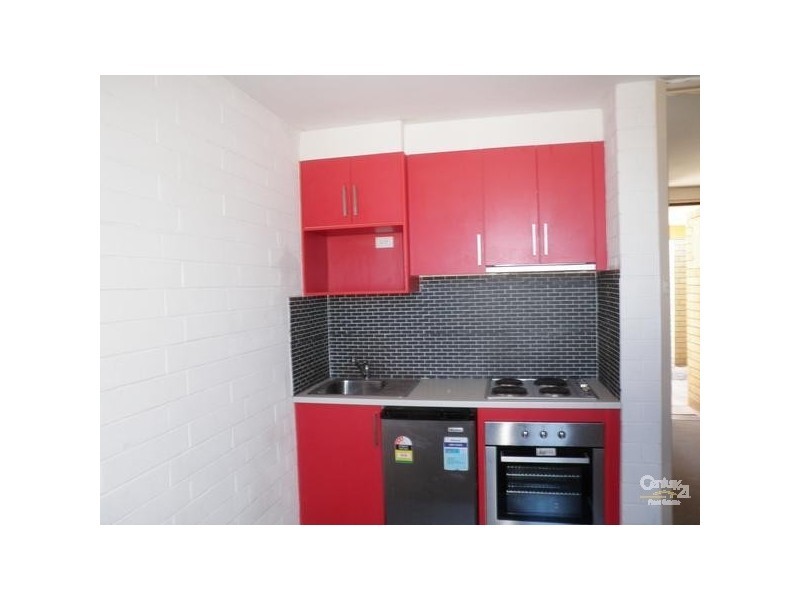 4/4 Techno Park Drive, Williamstown VIC 3016