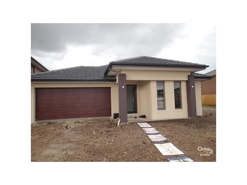 13 CUMULUS STREET, Williams Landing VIC 3027