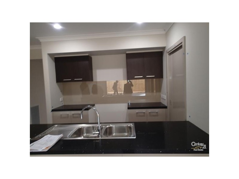 13 CUMULUS STREET, Williams Landing VIC 3027