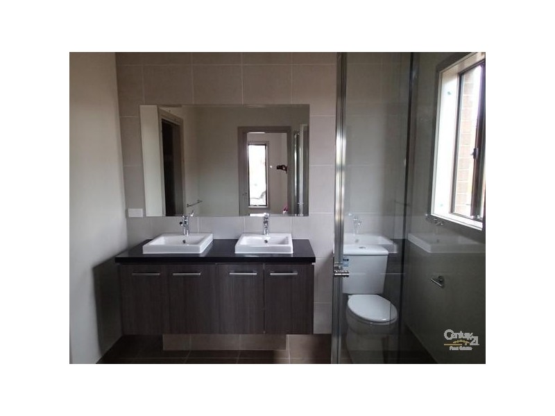 13 CUMULUS STREET, Williams Landing VIC 3027