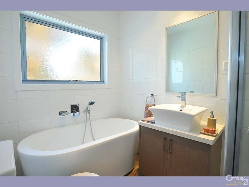 116  McIntosh Road, Altona North VIC 3025