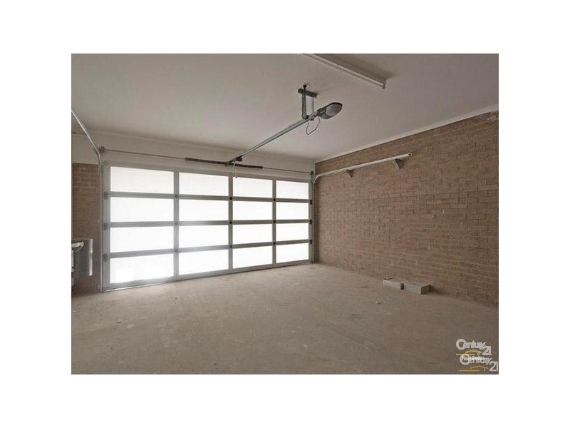 2/39 LAURIE STREET, Newport VIC 3015