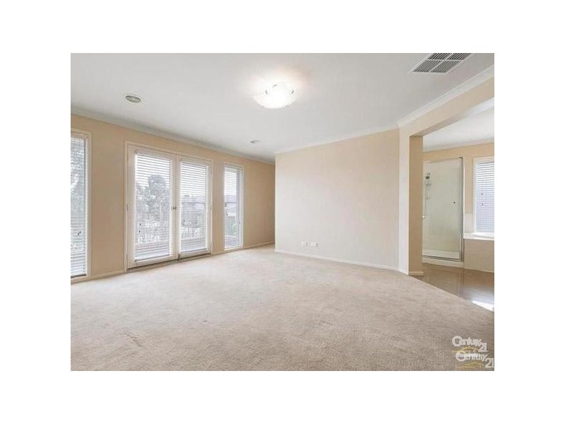 51 TIMES SQUARE, Sanctuary Lakes VIC 3030